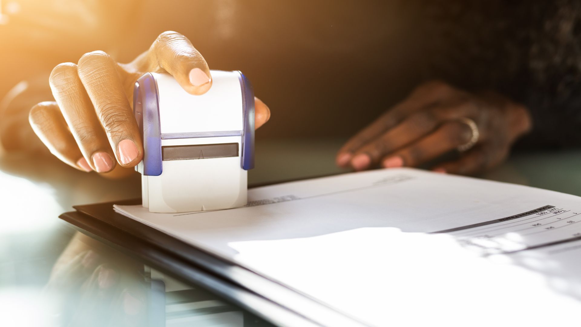 Warren County NJ Mobile Notary Background Pic1 Warren County NJ Mobile Notary Background Pic1